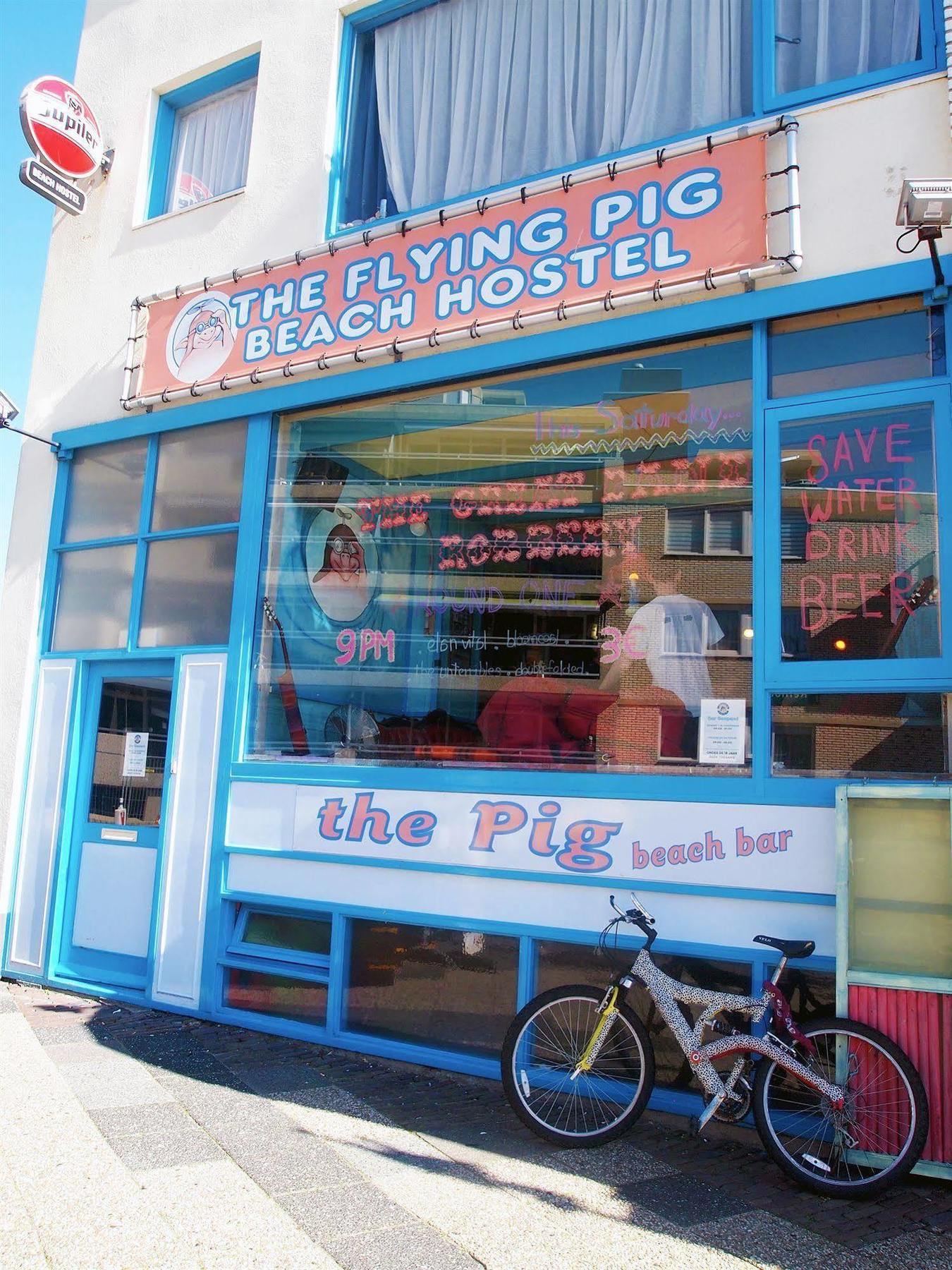 The Flying Pig Beach Hostel Noordwijk Exterior photo
